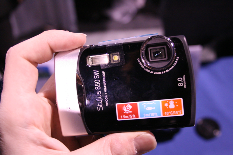 Illustration for article titled Hands On Olympus Stylus 1030 SW Indestructo-Point and Shoots
